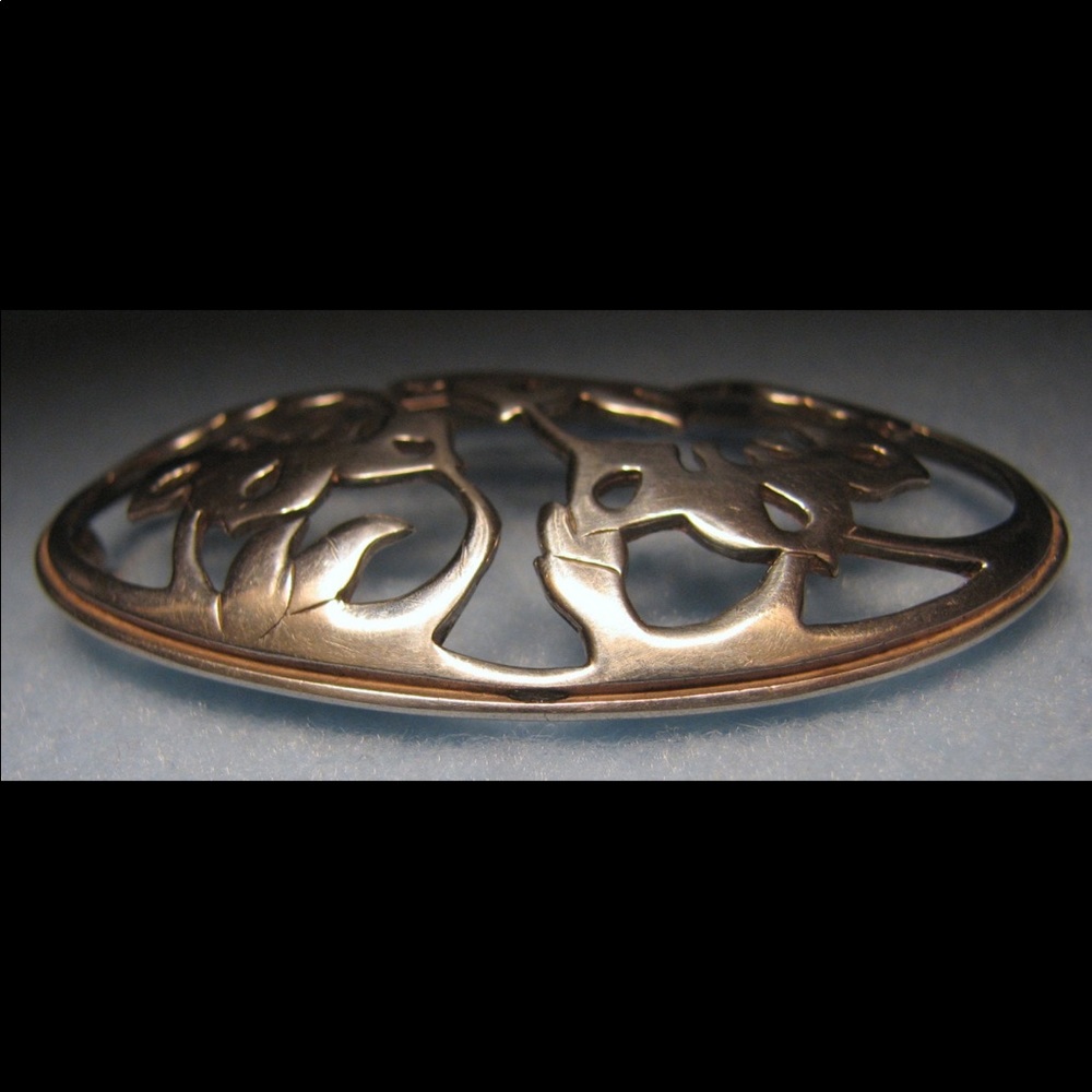 Vintage sterling LONDON stylized flower brooch - Picture 2 of 4
